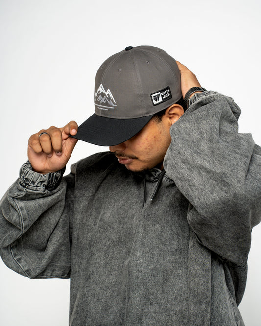 Grey Mountain - 6 Panel Baseball Cap